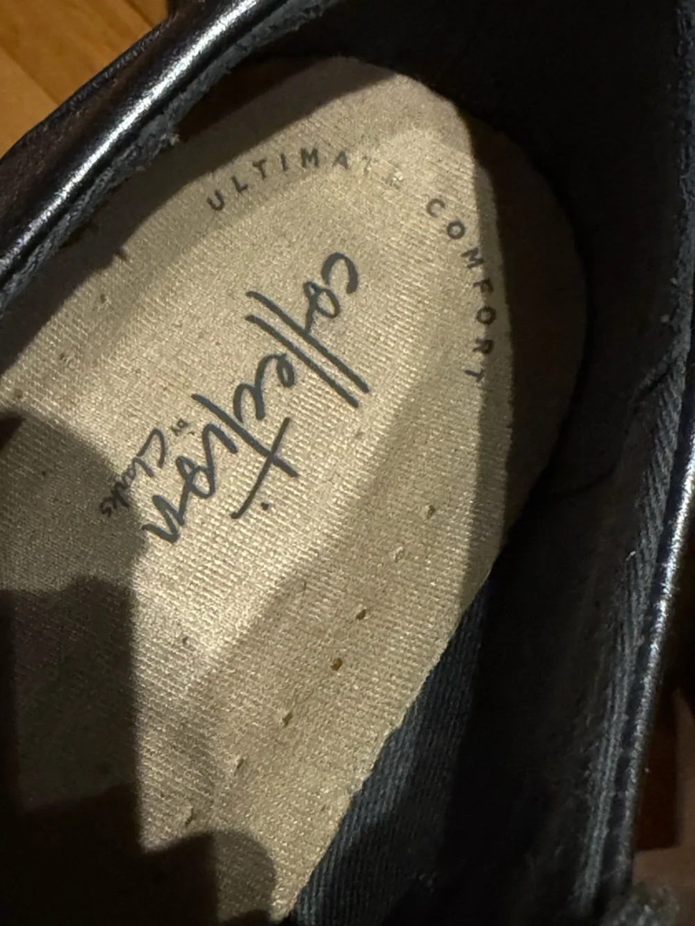 Clarks Sharon Crystal Leather wedge oxford metallic cushion 9 Perforated Lace-Up - Picture 8 of 9